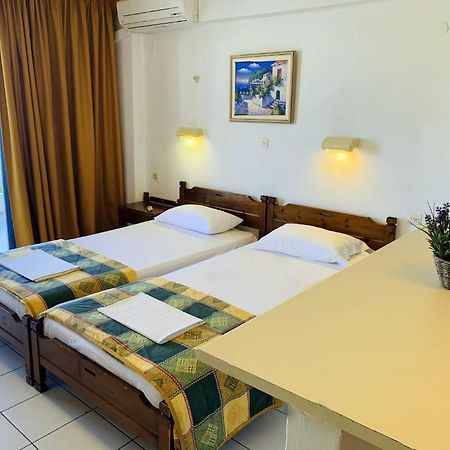 Kassavetis Hotel Hersonissos  Ngoại thất bức ảnh
